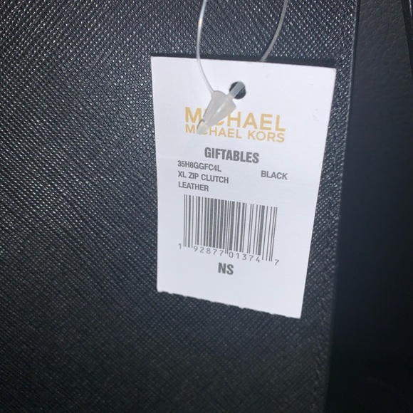 Authentic Michael kors studded matching set - Picture 4 of 5